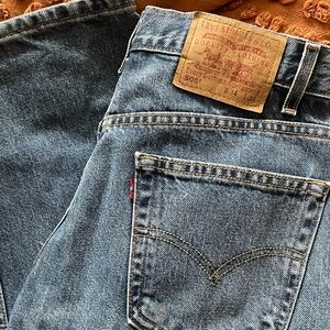 Levi’s 505 34x34 medium wash, straight jeans